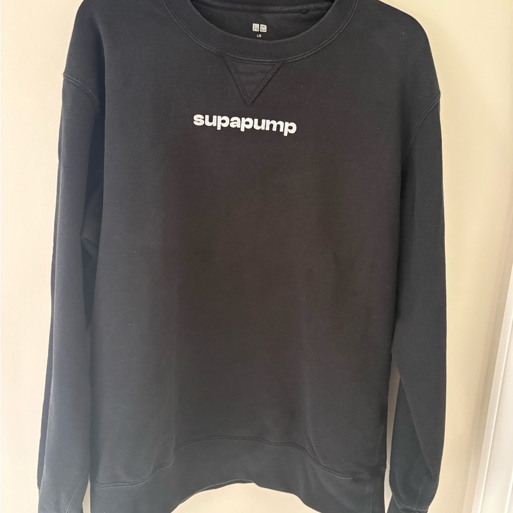 Uniqlo Black Crewneck Sweatshirt with White 'supapump' Logo